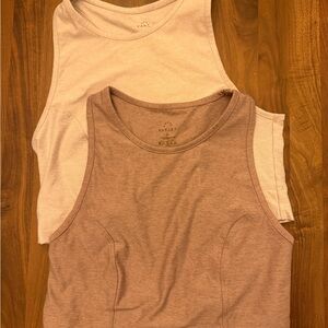 Varley set of two sports bras/Tank Tops